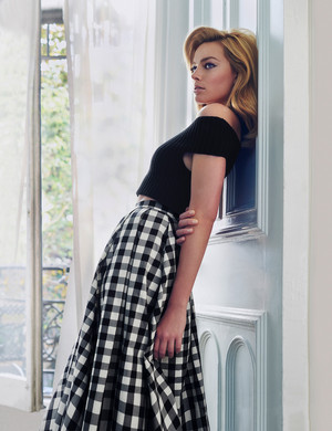  Margot Robbie - Marie Claire Photoshoot - March 2014