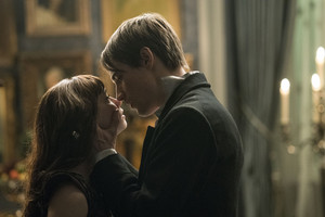  Penny Dreadful "Perpetual Night" (3x08) promotional picture