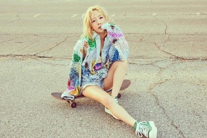  Taeyeon teaser imagens for ''Why''