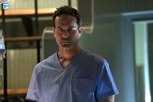  Wayward Pines "Bedtime Story" (2x10) promotional picture