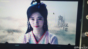  SNH48 Kiku Xuan-Yuan Sword: Han đám mây