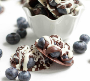  초콜릿 Covered Blueberries