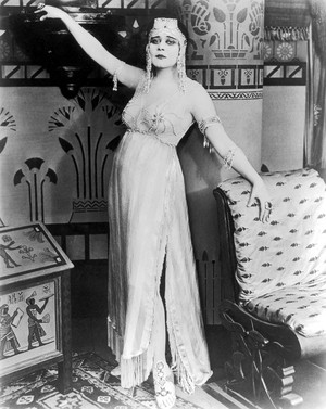  Cleopatra (1917) Theda Bara