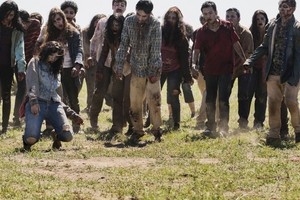  Fear The Walking Dead "Grotesque" (2x08) promotional picture