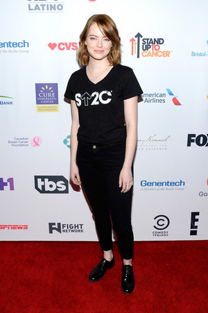 Hollywood Unites 5th Biennial Stand Up to Cancer