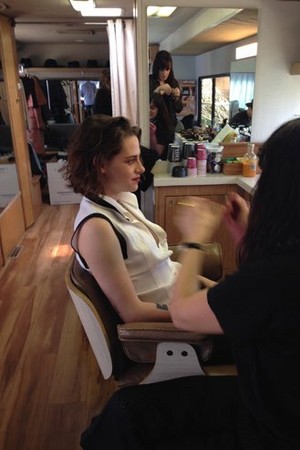  New Behind The Scenes picha From Elle France