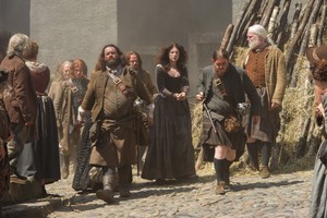  Outlander "The Devil's Mark" (1x11) promotional picture