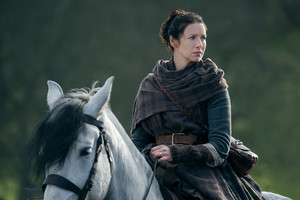  Outlander "The Hail Mary" (2x12) promotional picture