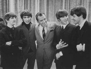  The Beatles on The Ed Sullivan tampil