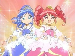  Twin Princesses of the Mysterious Planet