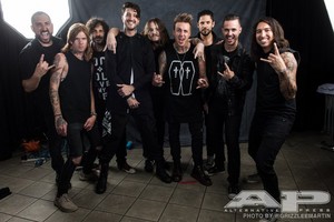  With Papa Roach