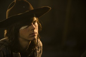  7x01 ~ The dia Will Come When You Won't Be ~ Carl