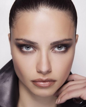  Adriana Lima for Maybelline