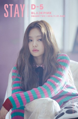  Black 粉, 粉色 reveal a 更多 casual set of comeback teaser images!