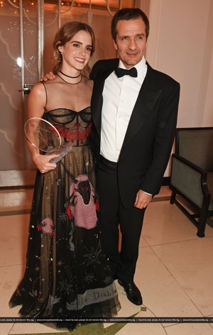  Emma Watson attends the Harper's Bazaar Women of the an Awards 2016 at Claridge's Hotel on October