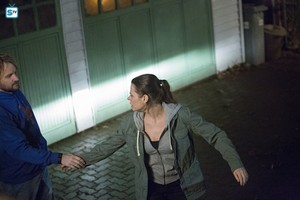  Frequency - Episode 1.01 - Pilot - Promotional foto