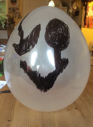 Gaster balloon for Halloween.