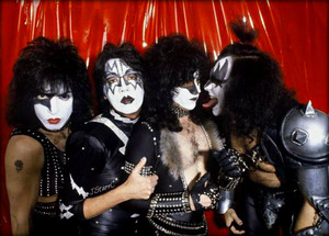  吻乐队（Kiss） ~Hilversum, Netherlands…November 25, 1982