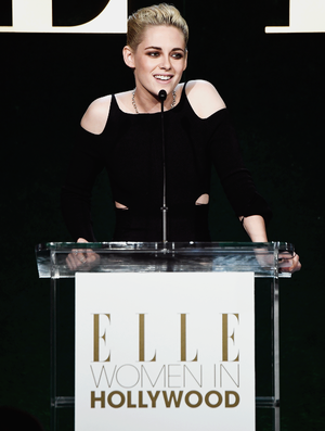  Kristen at the ELLE Women in Hollywood Awards
