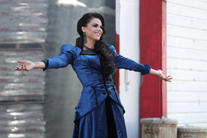  Once Upon a Time - Episode 6.03 - The Other Shoe