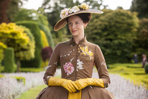  Outlander "Untimely Resurrection" (2x05) promotional picture