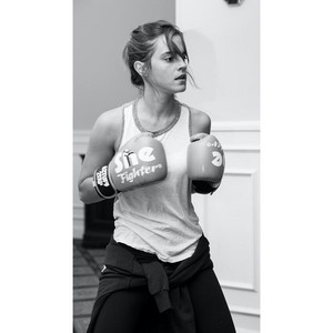  Sporty 일 for Emma Watson with Lina Khalifeh