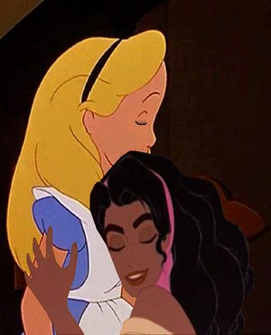  esmeralda and alice Liebe