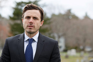 Casey Affleck as Lee Chandler in Manchester 由 the Sea