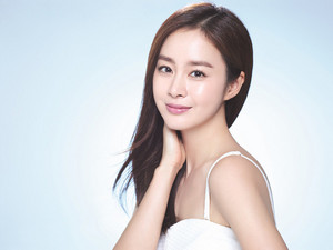 FLAWLESS BEAUTY KIM TAE HEE FOR CELL CURE