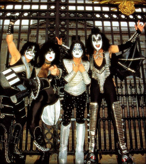  吻乐队（Kiss） ~London, England...November 25, 1996