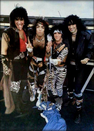  吻乐队（Kiss） ~October 21, 1984