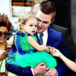  foto to Painting Mavi and Stephen Amell