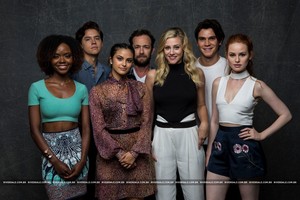  Riverdale Cast - LA Times Portrait Studio