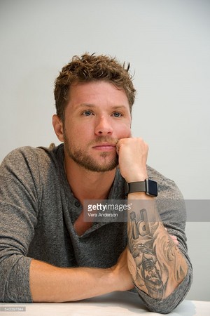  Ryan Phillippe at the 'Shooter' Press Conference at the Four Seasons Hotel