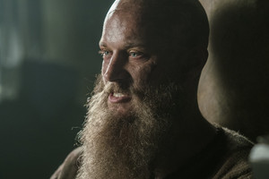  Vikings "In the Uncertain час Before the Morning" (4x14) promotional picture