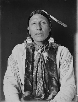  lupo In The Middle 1908 (Southern Cheyenne)