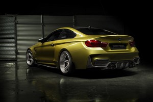  BMW M4 (Golden)