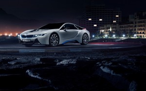  BMW i8 (white color, side view, night)