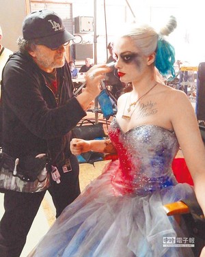  Behind-The-Scenes ~ Margot Robbie as Harley Quinn