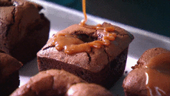  चॉकलेट एक प्रकार का अखरोट, पेकन कारमेल Brownies