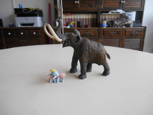  Dumbo e il mammut lanoso