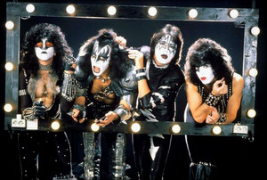  吻乐队（Kiss） ~Hilversum, Netherlands...November 25, 1982