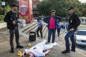 NCIS: New Orleans - Episode 3.01 - Aftershocks - Promotional mga litrato