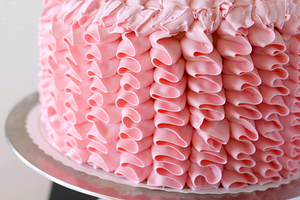  розовый Desserts