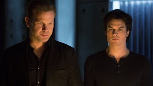  TVD 8X12 ''What are you?'' Damon and Alaric