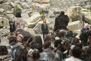  The 100 “The Tinder Box” (4x05) promotional picture
