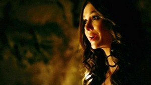  The Vampire Diaries 8.16 ''I was feeling Epic''