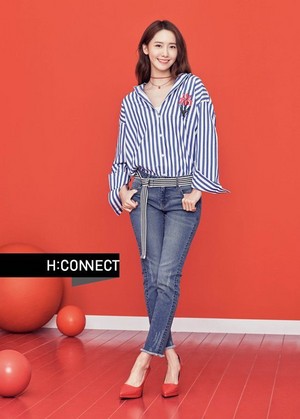  YoonA is a fresh spring beauty with 'H:CONNECT'