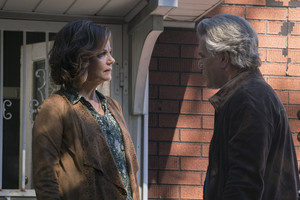  2x07 - A House Divided - Linda and Woz