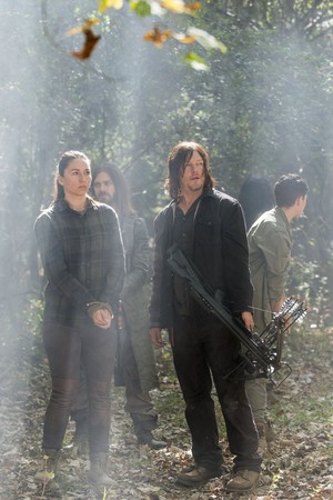 7x15 ~ Something They Need ~ Daryl, Jesus, Beatrice and Kathy